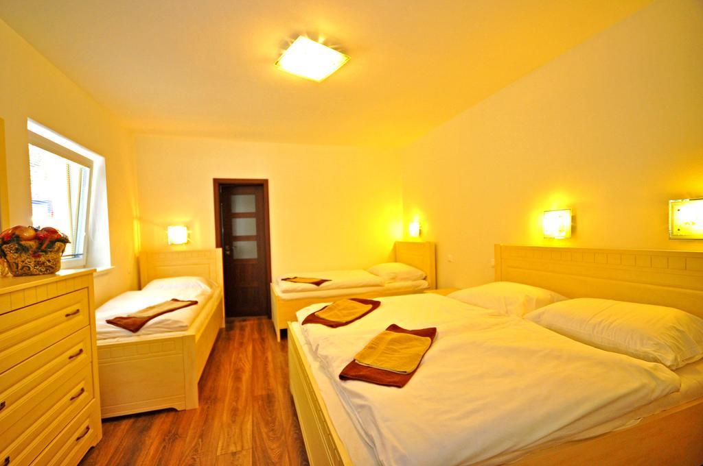 Apartment Bartek Ski Rental Demanovska Dolina Exterior photo